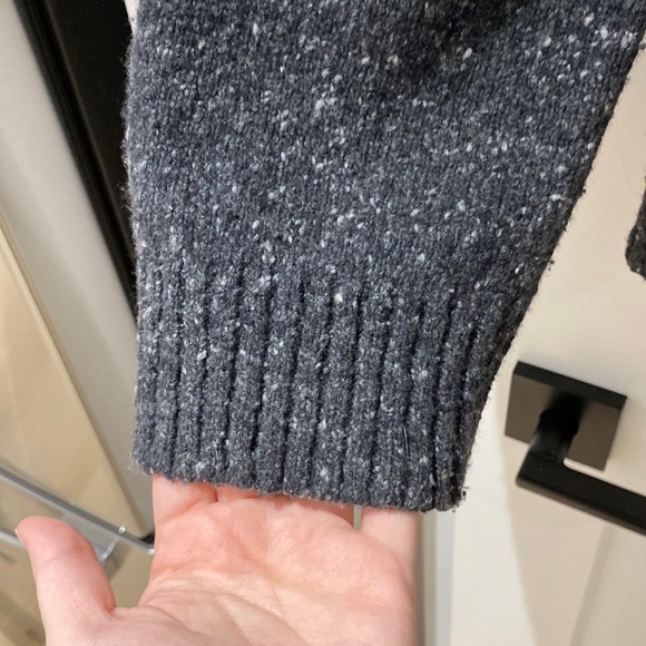 GAP 1/4 Zip Wool-Blend Sweater - Picture 5 of 9